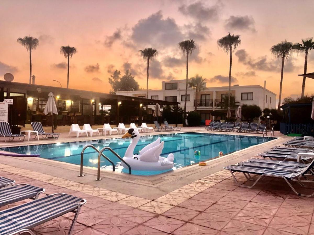 Carina Hotel Apartments Ayia Napa Exterior photo