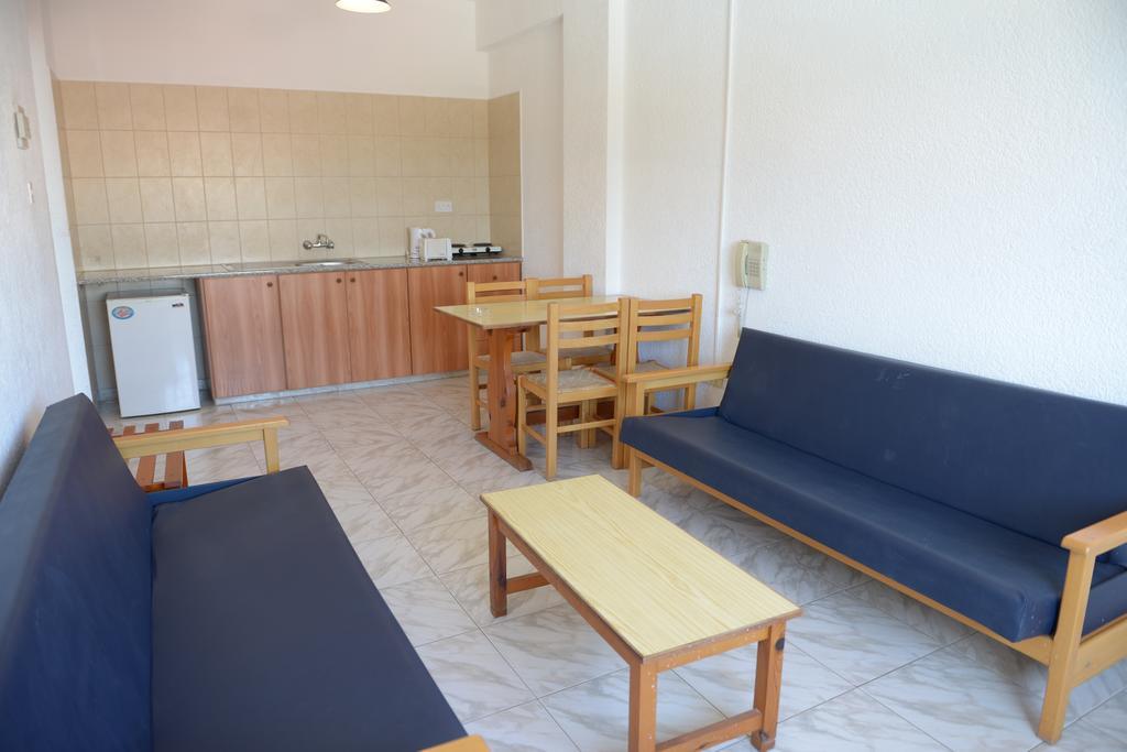 Carina Hotel Apartments Ayia Napa Exterior photo
