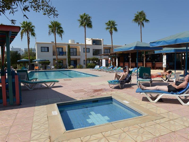 Carina Hotel Apartments Ayia Napa Exterior photo