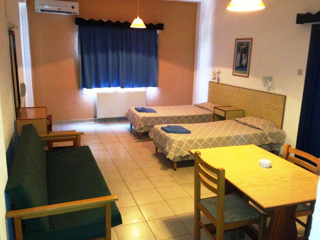 Carina Hotel Apartments Ayia Napa Room photo