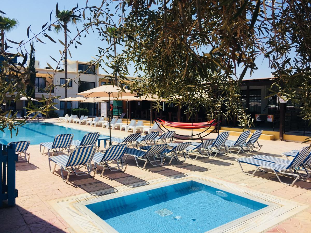 Carina Hotel Apartments Ayia Napa Exterior photo